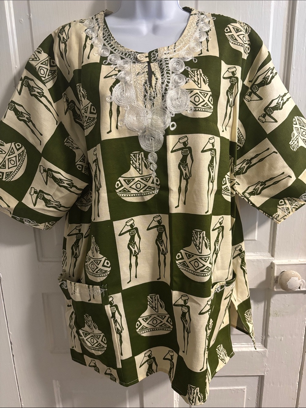 Dashiki/African Green & Cream Tunic with Lace Yoke Size XXL